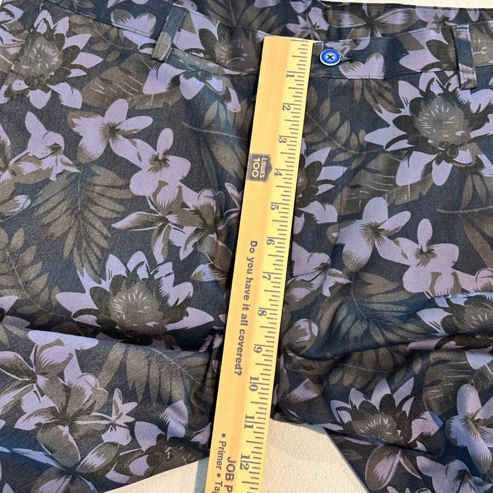 Paisley & Gray Mens 36 Slim Fit Chino Shorts Floral Purple Charcoal Stretch
